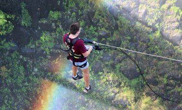 Gorge Swing