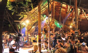Boma Dinner & Drum Show